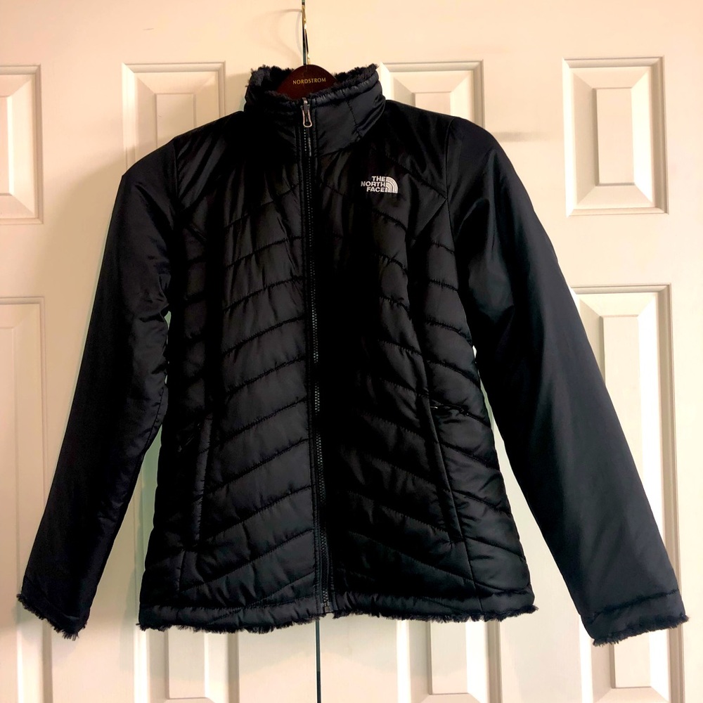 The North Face CUB5 Mossbud Swirl Reversible Jacket in Black, size Medium